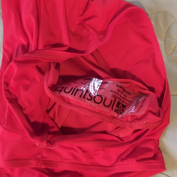 2/$25-Quintsoul Highrise Bikini Shorts Bottoms Red Size Small NWT - Picture 7 of 10